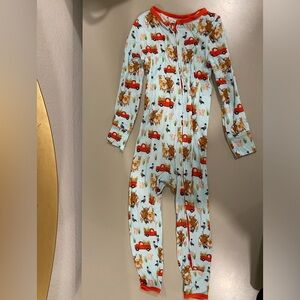 Free birdies, bamboo pajamas, 2T